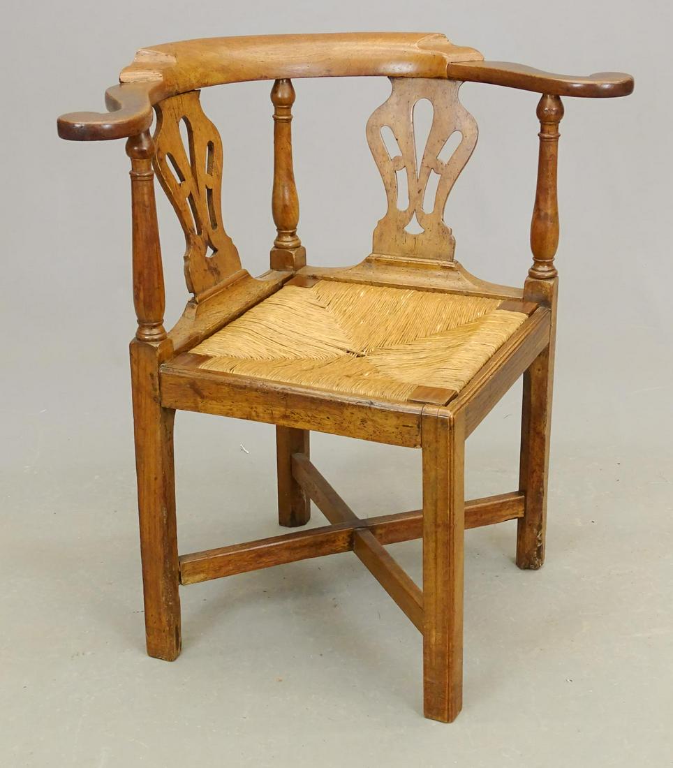 18th c. Corner Chair (1 of 5)
