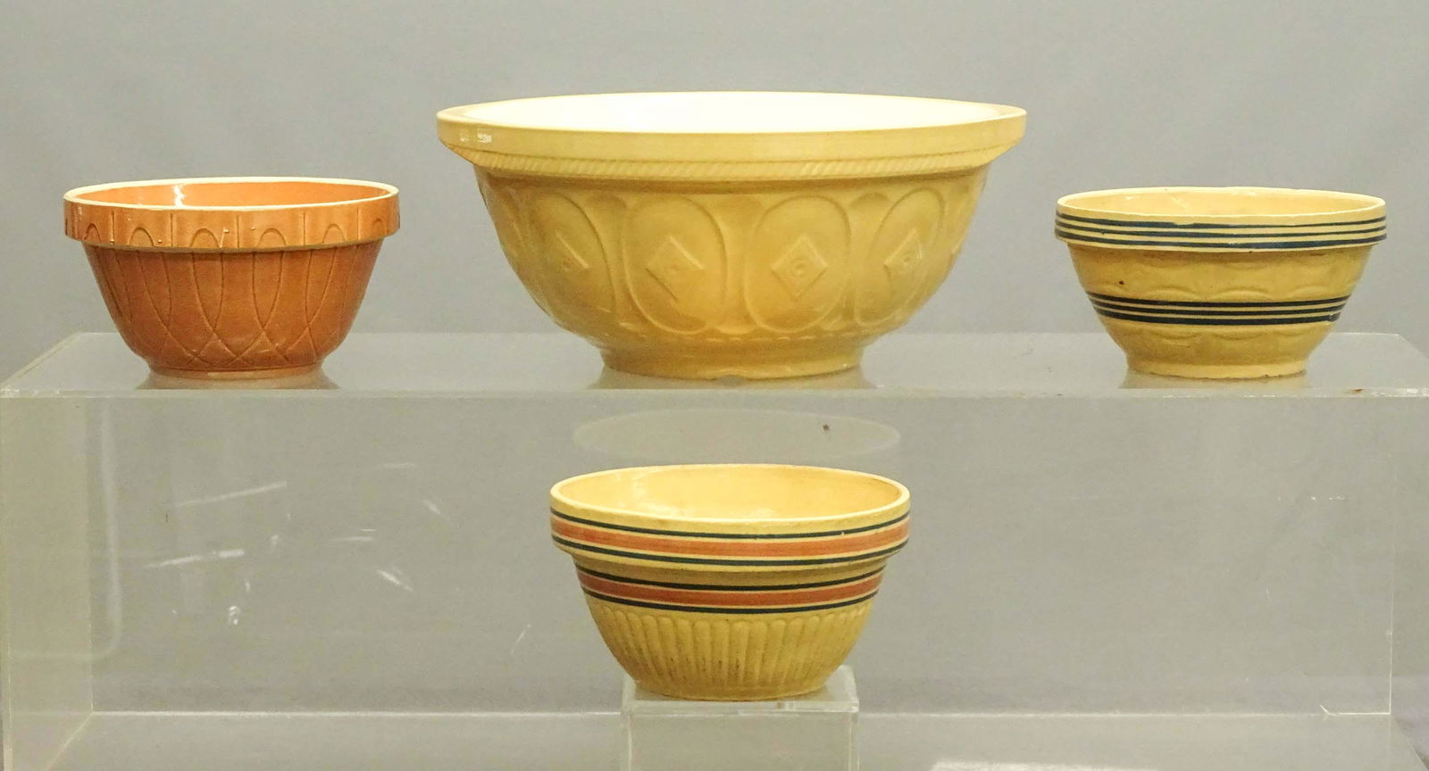 Kitchen Bowls (1 of 5)