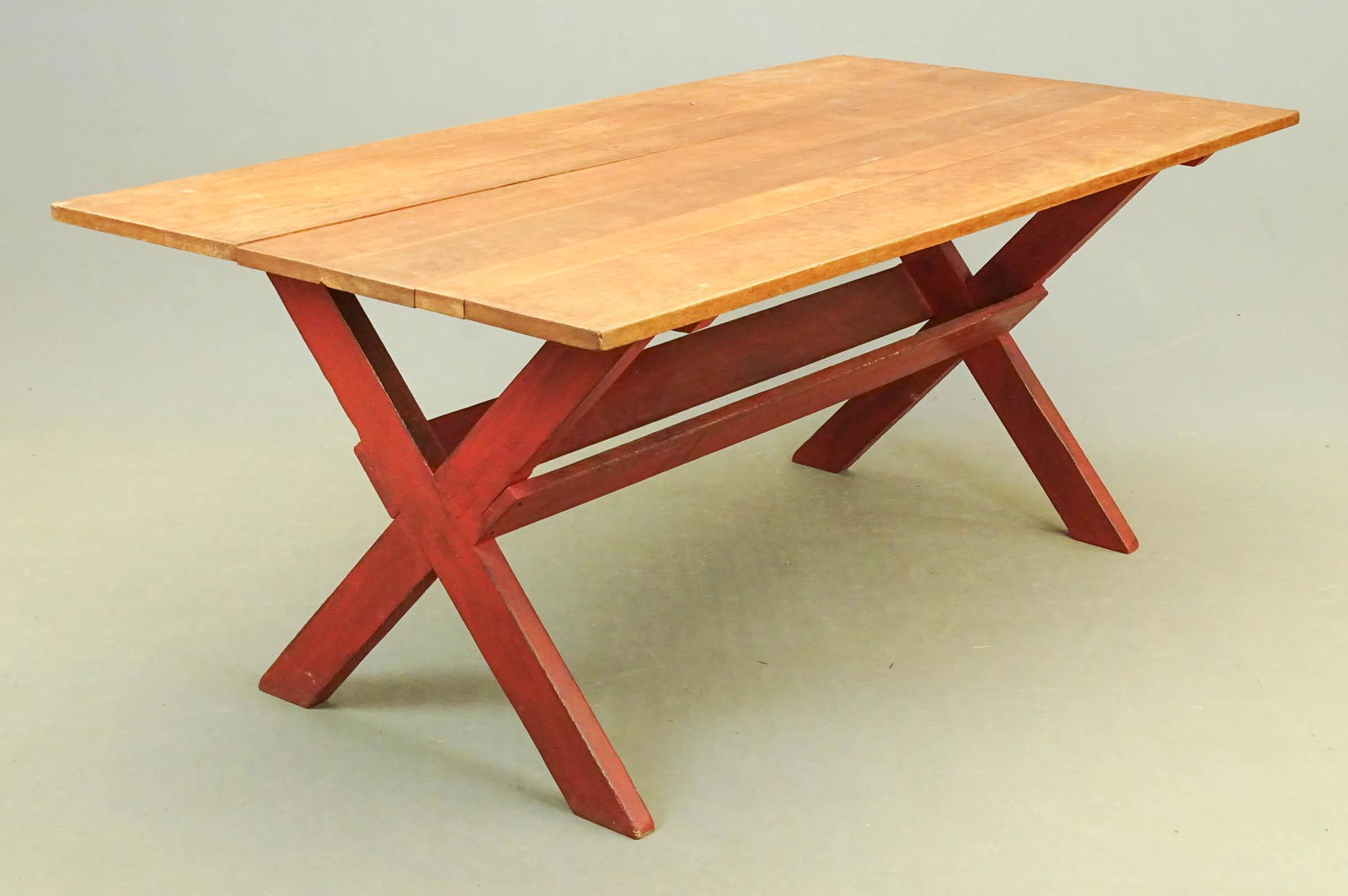 Sawbuck Table (1 of 2)