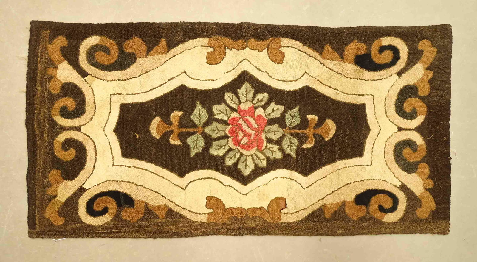 Hooked Rug (1 of 6)