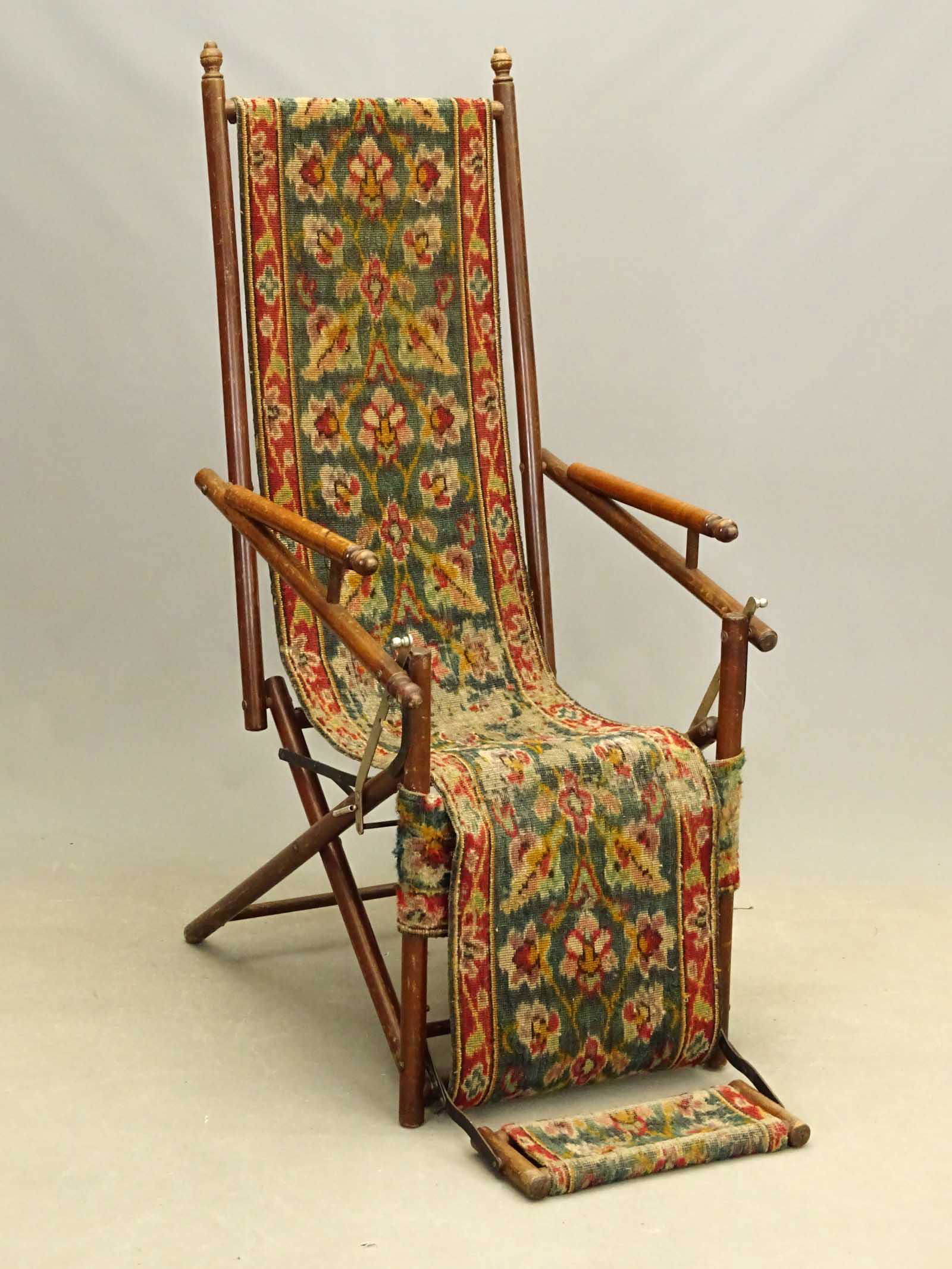 Early Folding Chair (1 of 4)