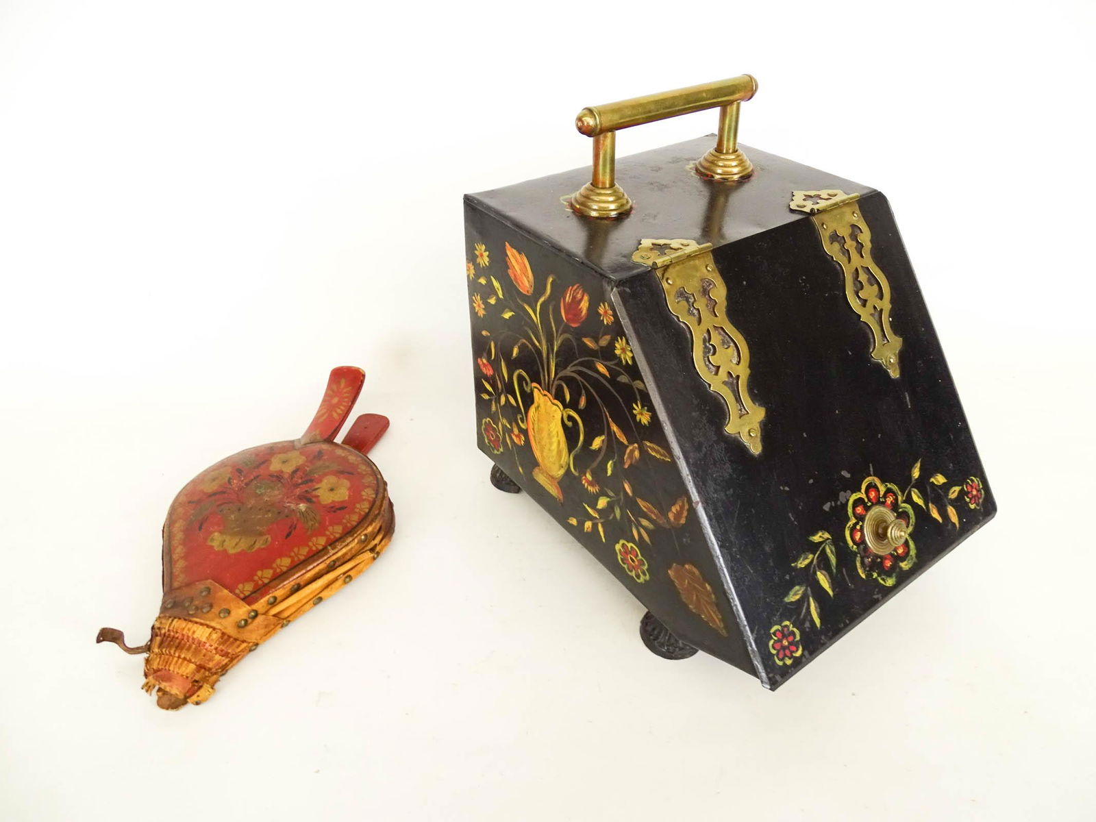 Coal Scuttle (1 of 8)