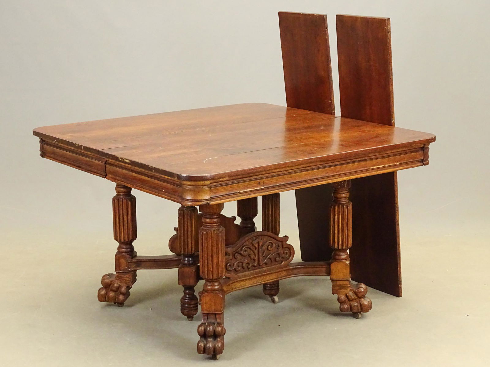 Victorian Oak Table (1 of 3)