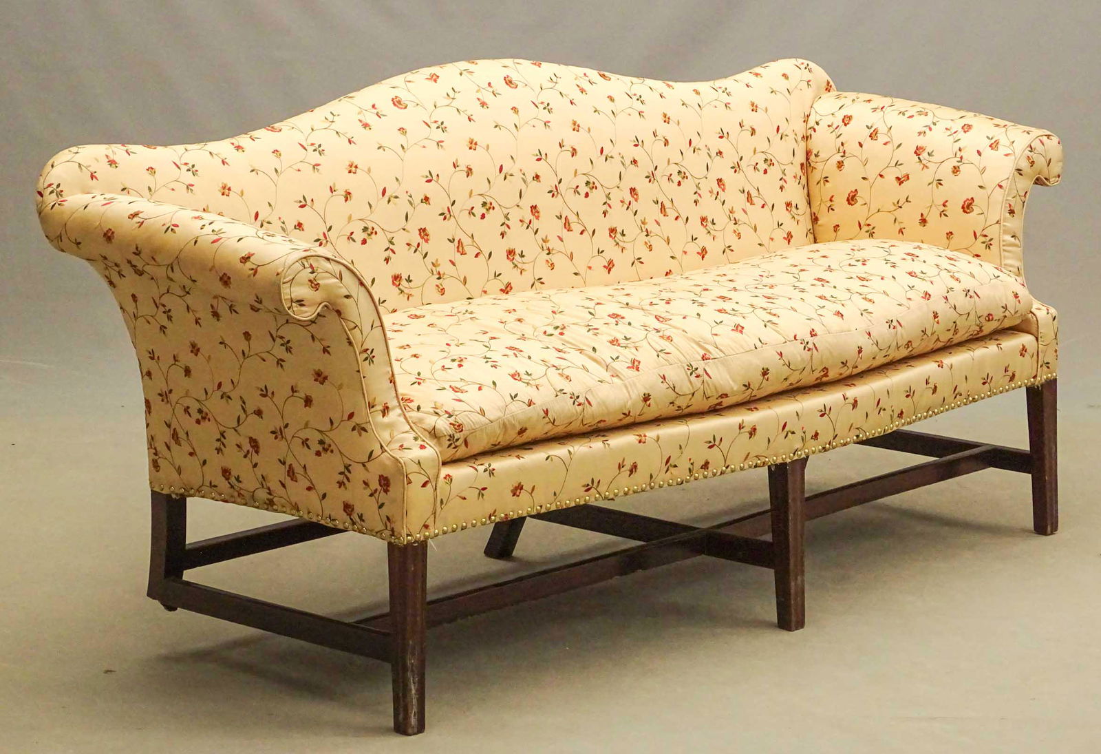 18th c. Hepplewhite Camelback Sofa (1 of 4)