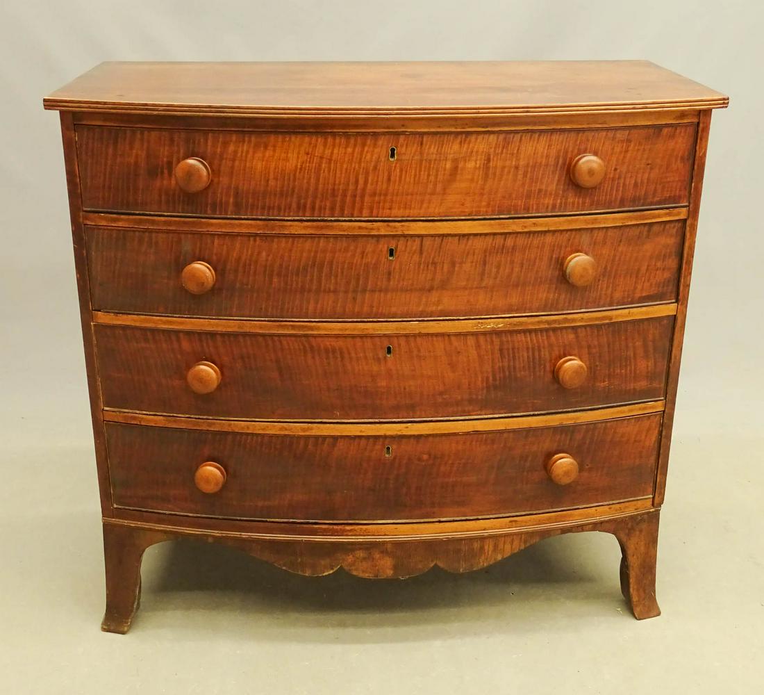 18th c. Bowfront Chest of Drawers (1 of 5)