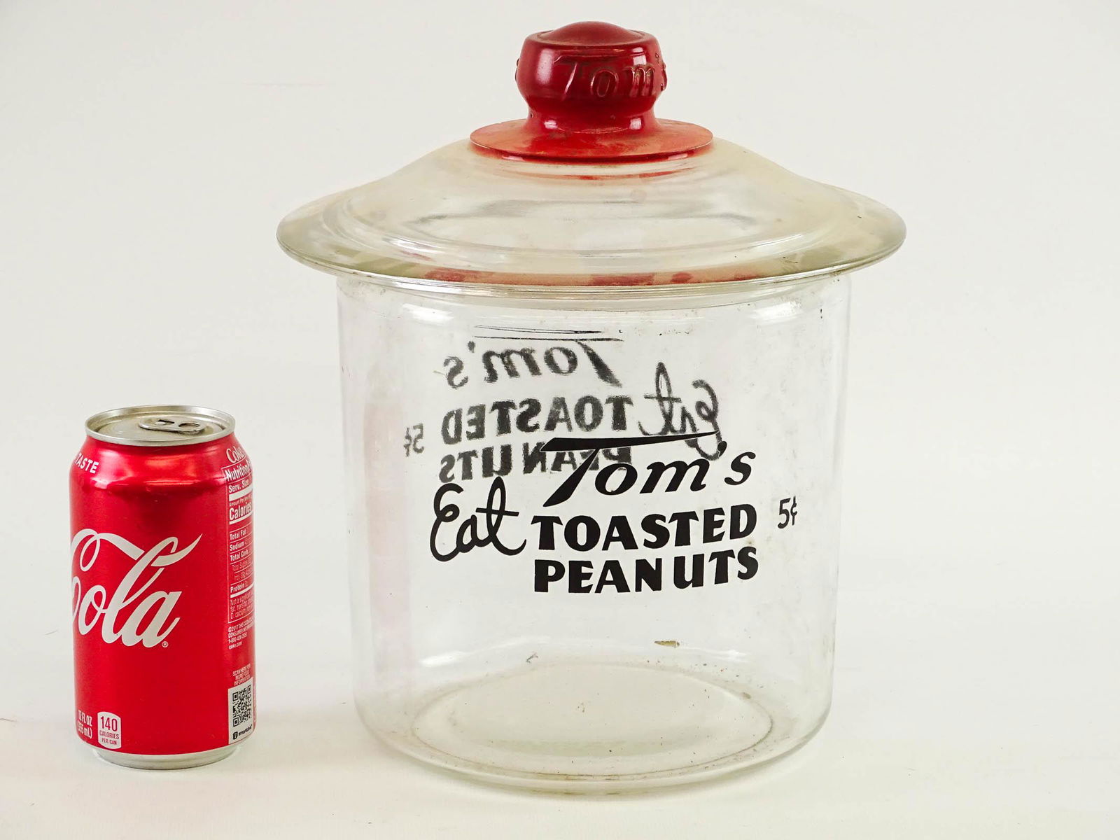 Tom's Roasted Peanut Jar (1 of 5)