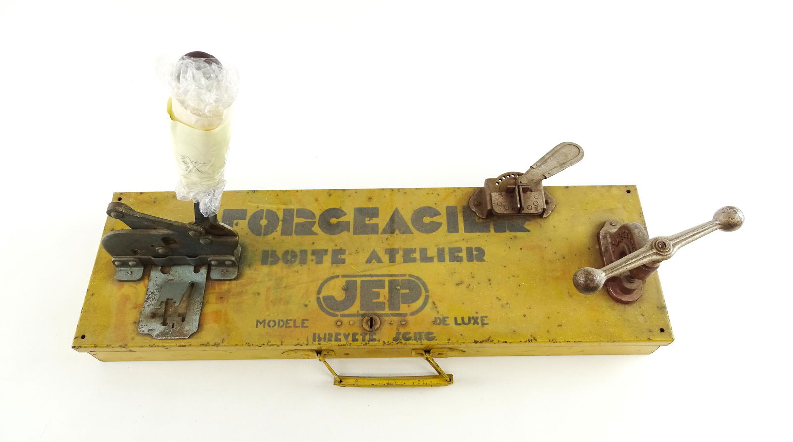 Vintage French Erector Style Set (1 of 2)