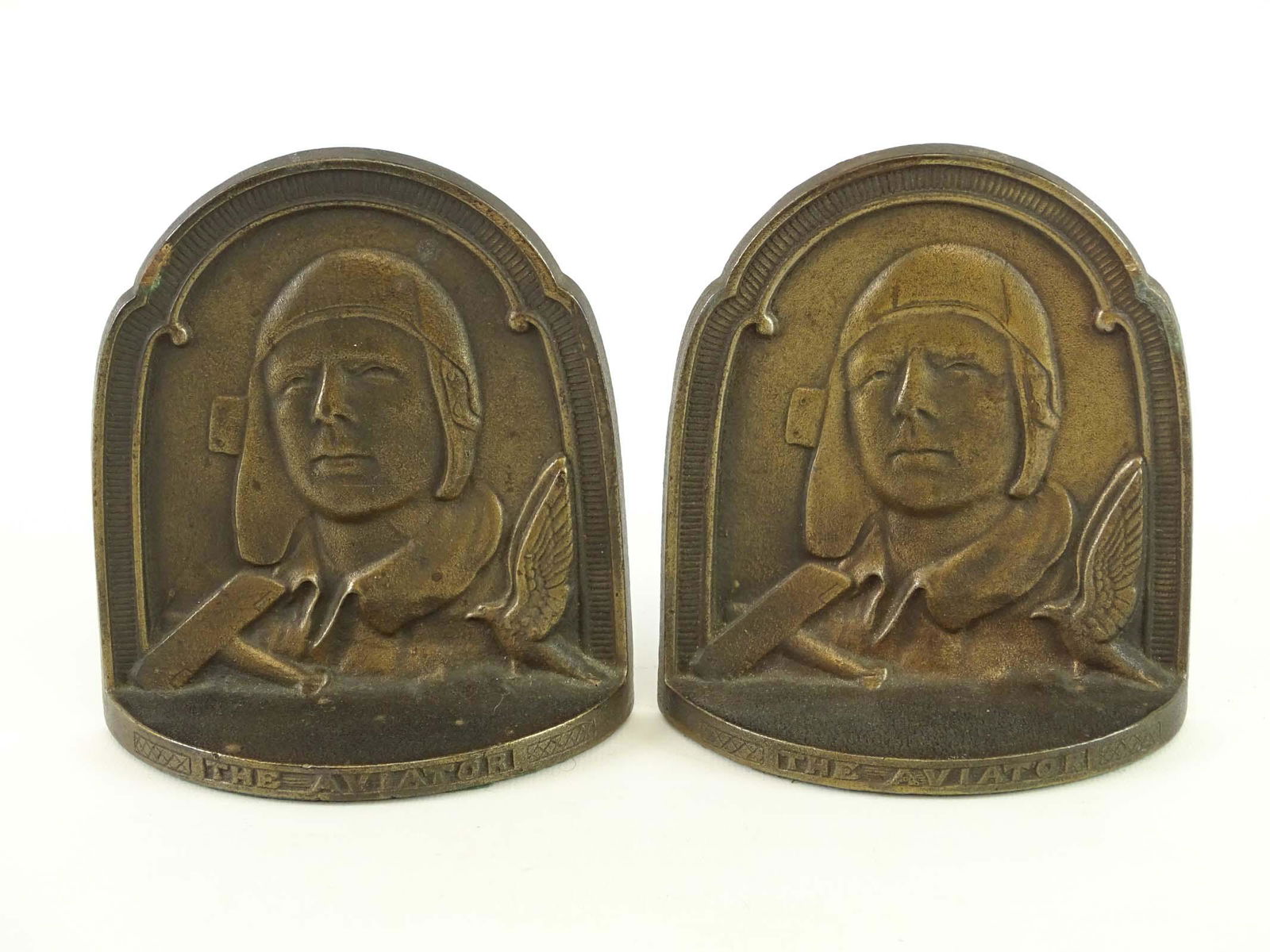 Pair Lindy Bookends (The Aviator) (1 of 6)