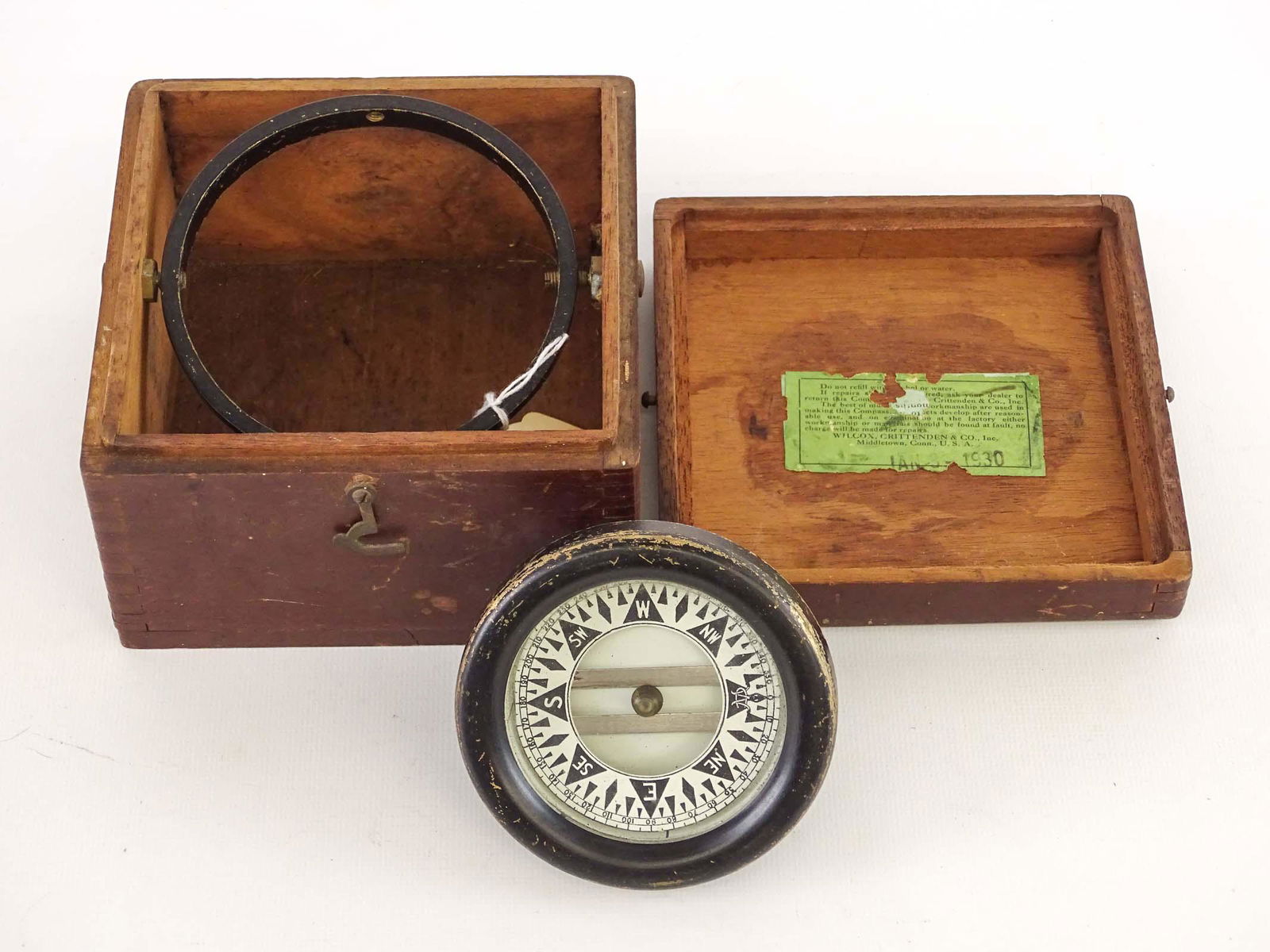 Early Cased Compass (1 of 4)