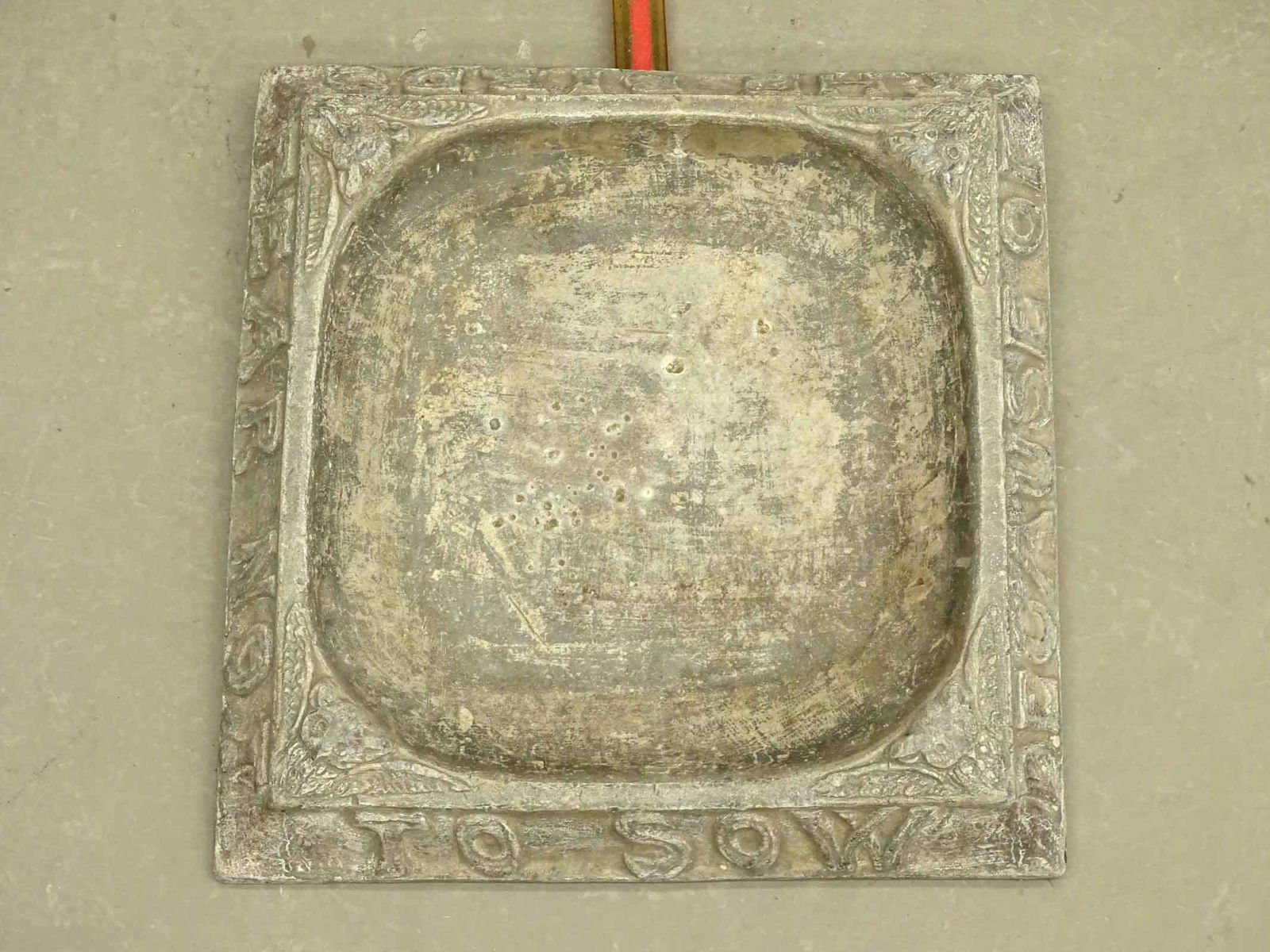 Lead Bird Bath (1 of 5)