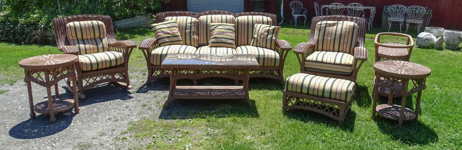 Wicker Set (1 of 6)
