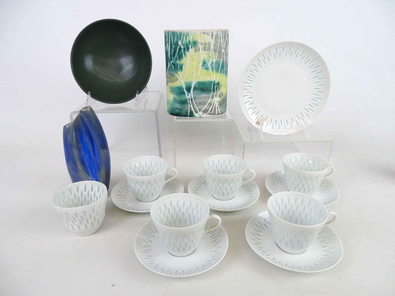 Misc. Lot: Lot (2) Mid Century vases (tallest 7 1/4" Ht.), and Arabia teacups and saucers with (1) plate and Danish bowl.