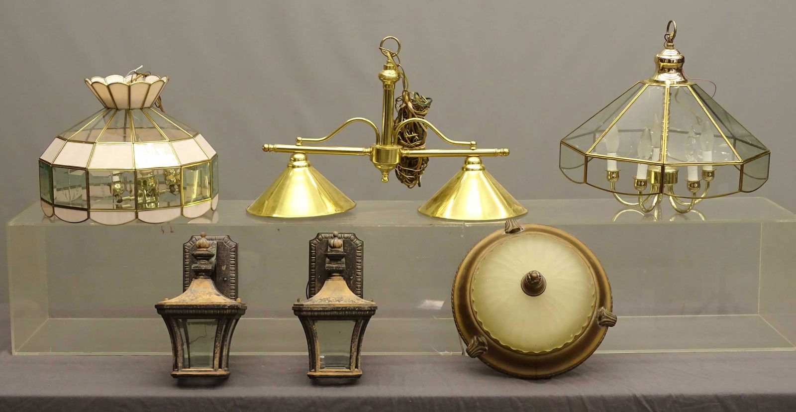 Lighting Lot (1 of 8)