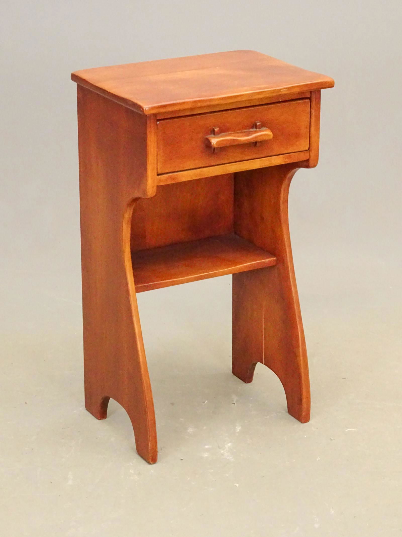 Cushman Stand (1 of 5)