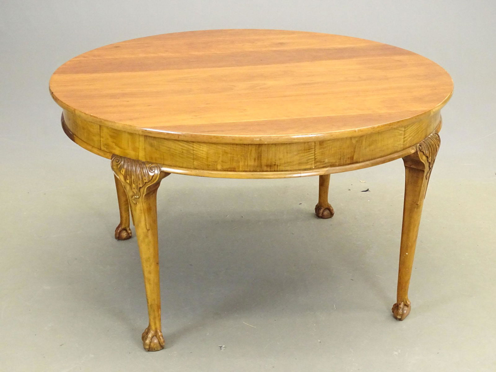 Dining Table (1 of 3)