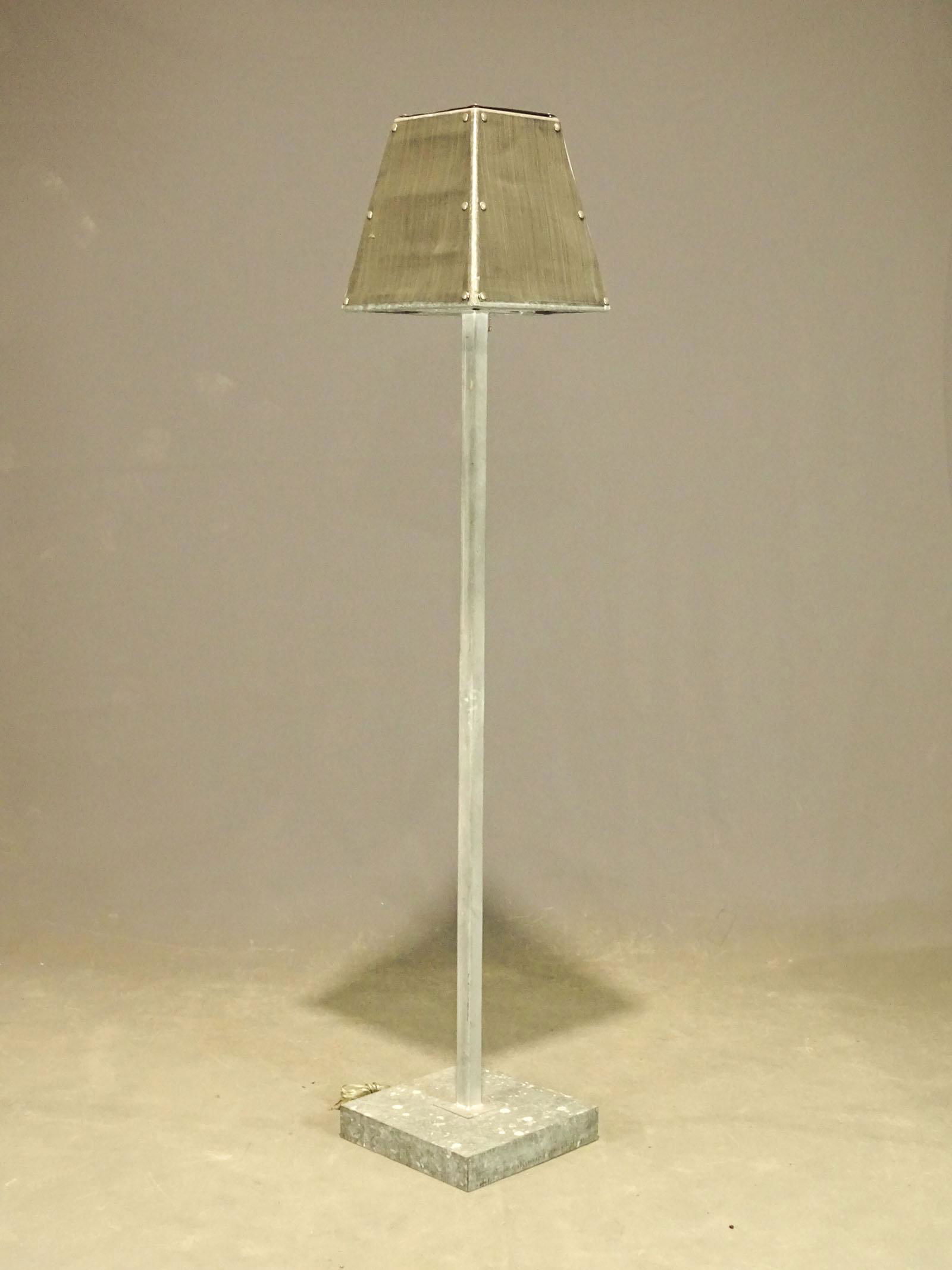 Industrial Lamp (1 of 4)