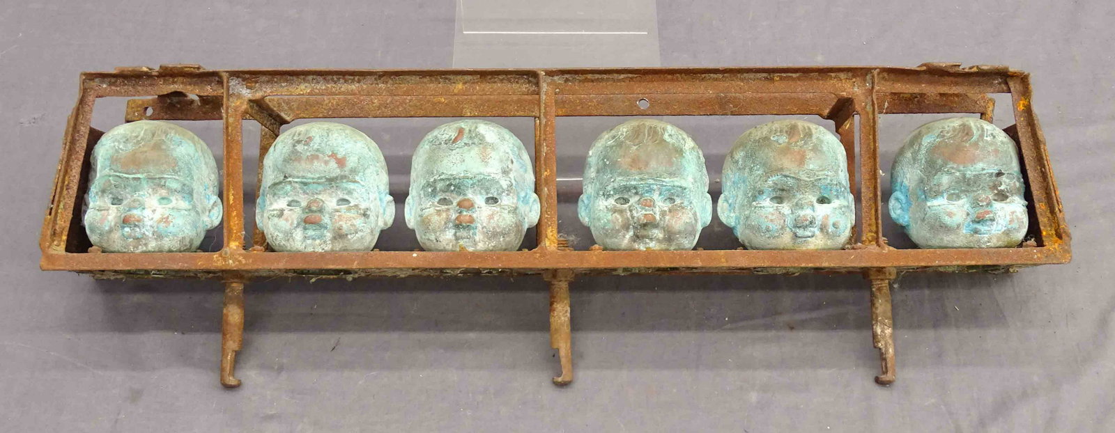 Doll Heads Mold (1 of 4)