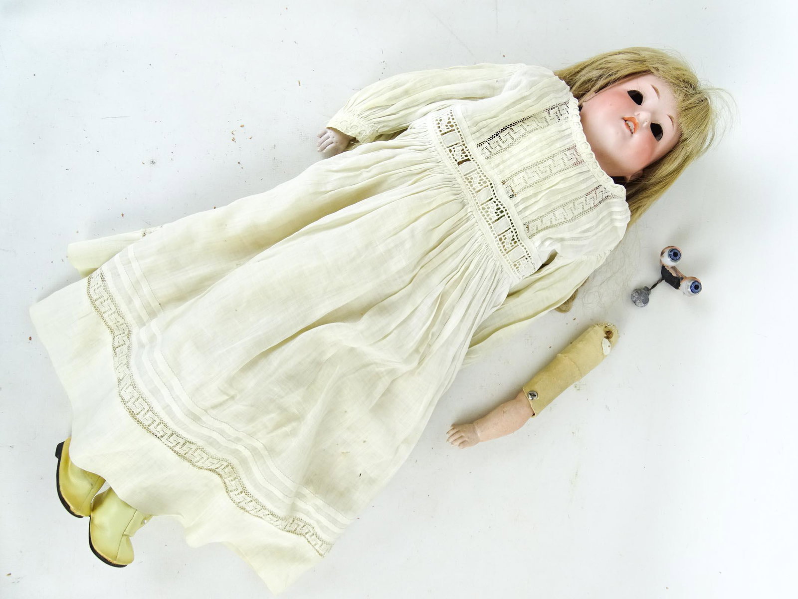 Armand Marseille Doll (1 of 5)