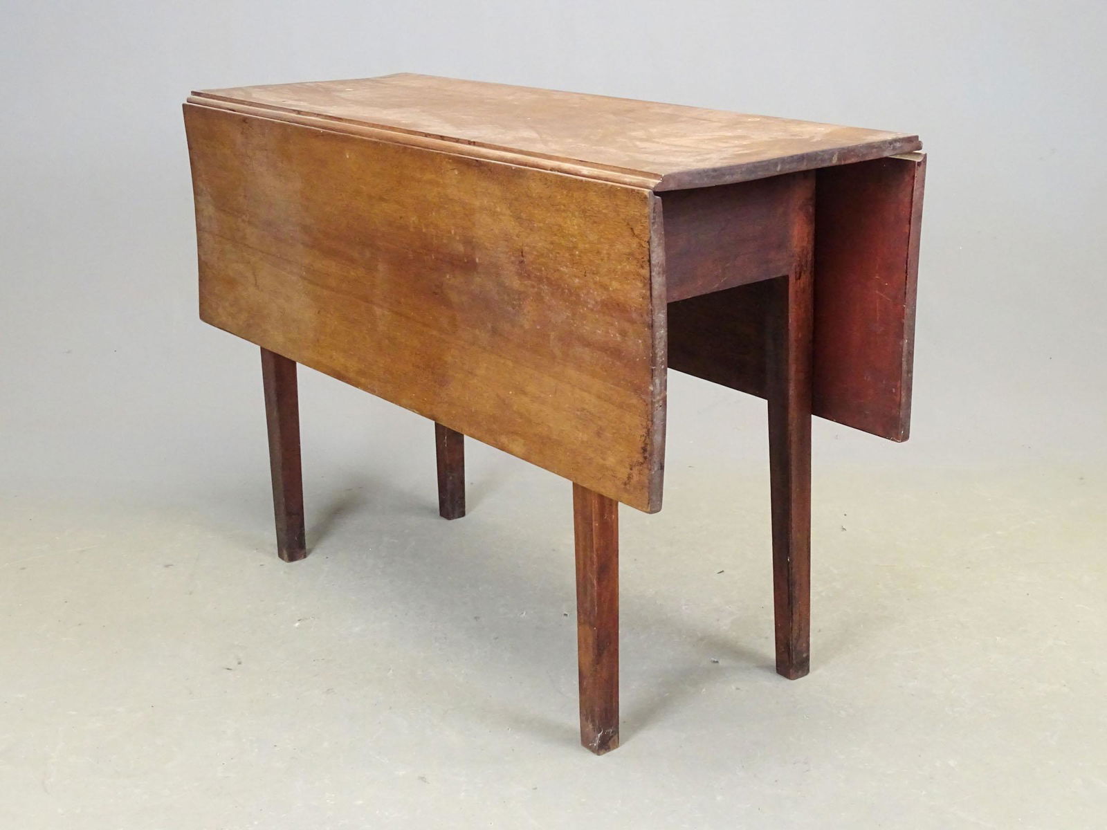 Early 19th c. Dropleaf Table (1 of 6)