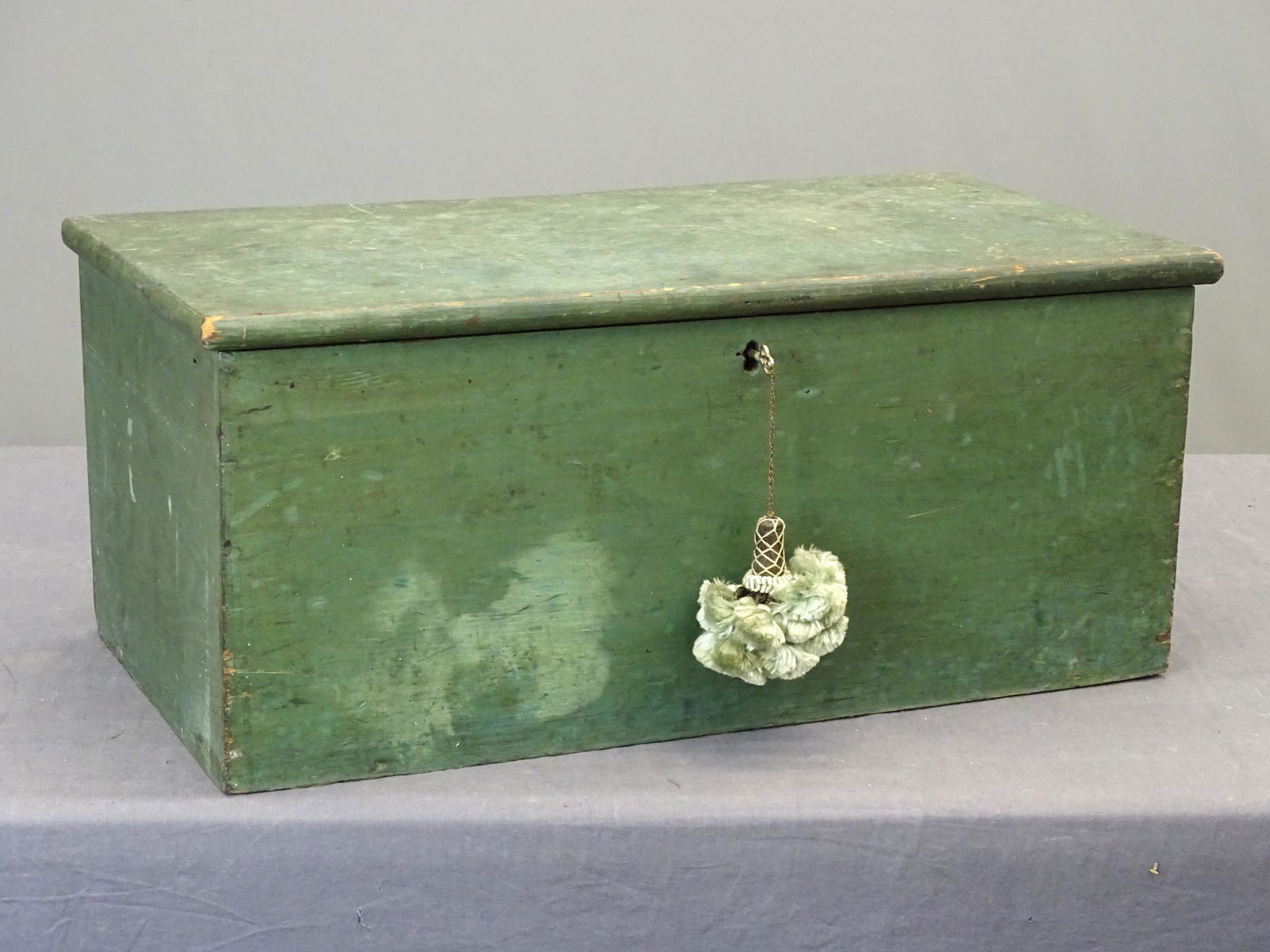 19th c. New England Storage Box (1 of 6)