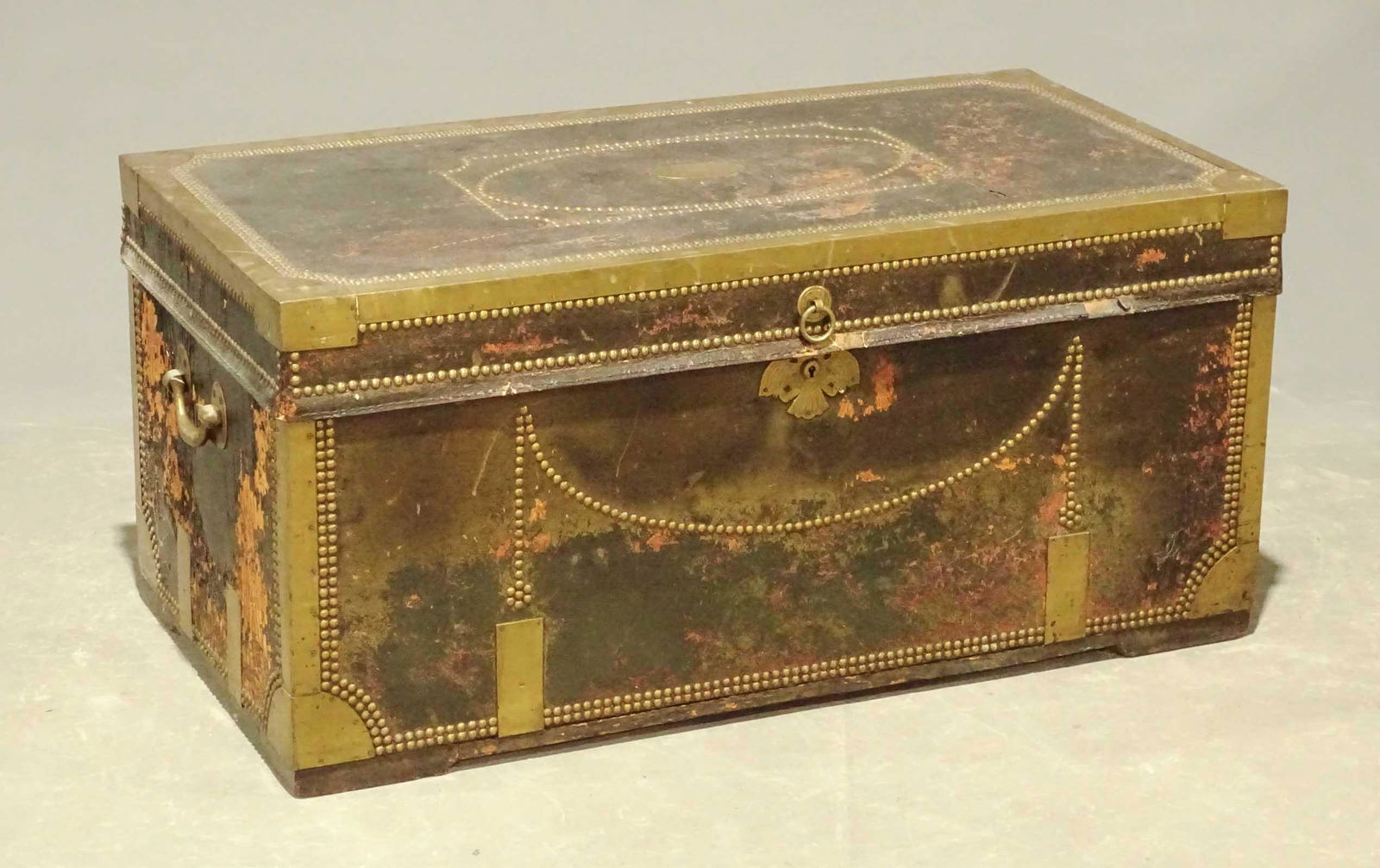 19th c. Trunk (1 of 7)