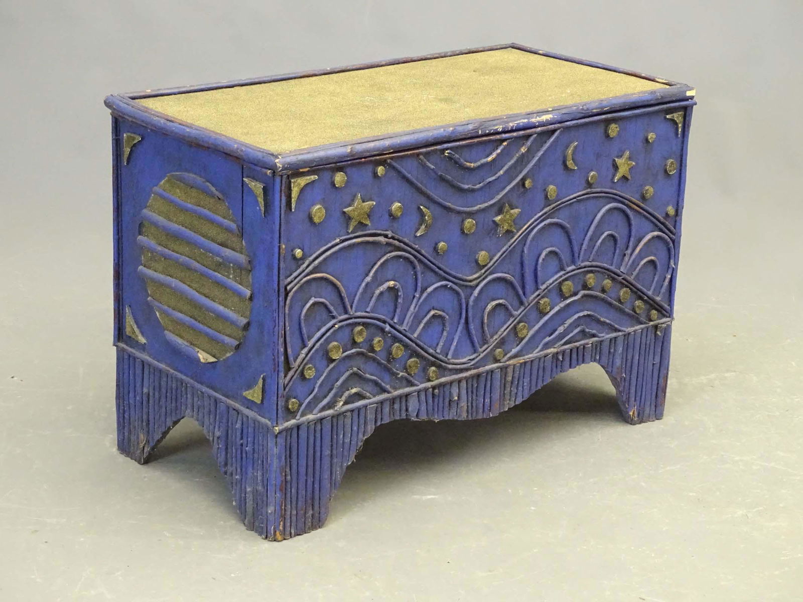 Folk Art Blanket Box (1 of 5)