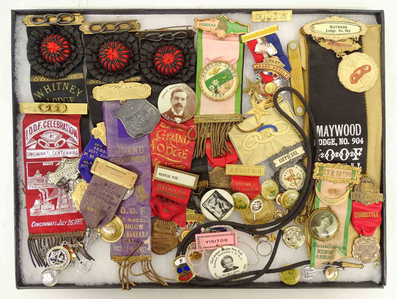 Showcase Lot (1 of 8)