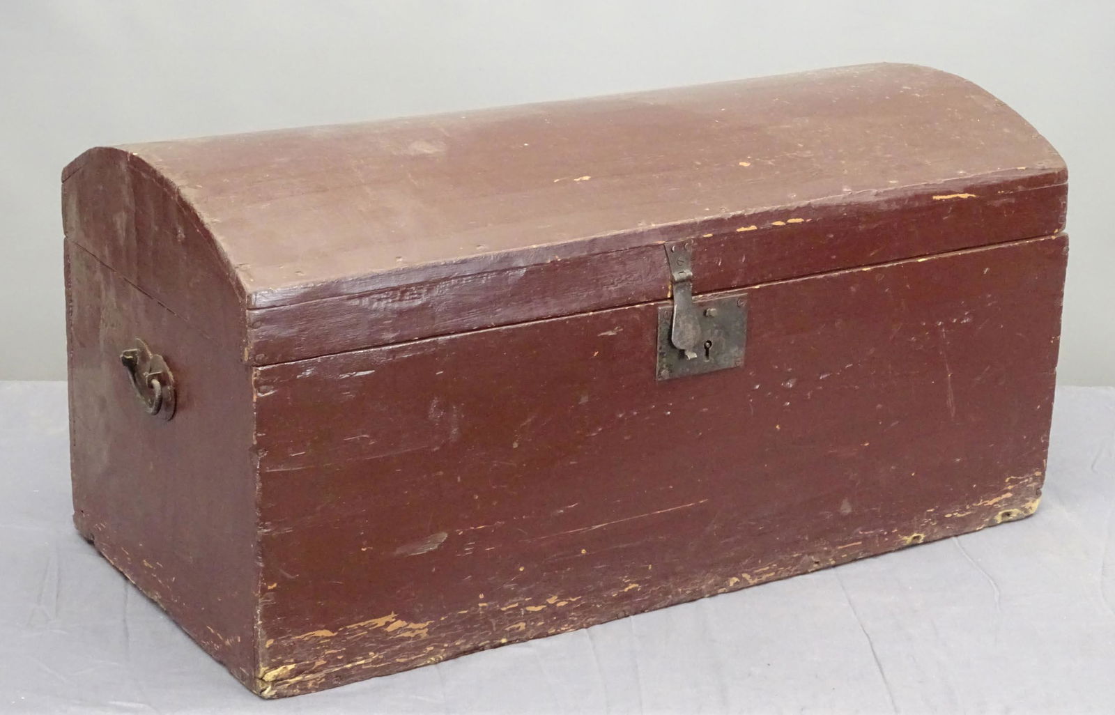 19th c. Dometop Trunk (1 of 5)