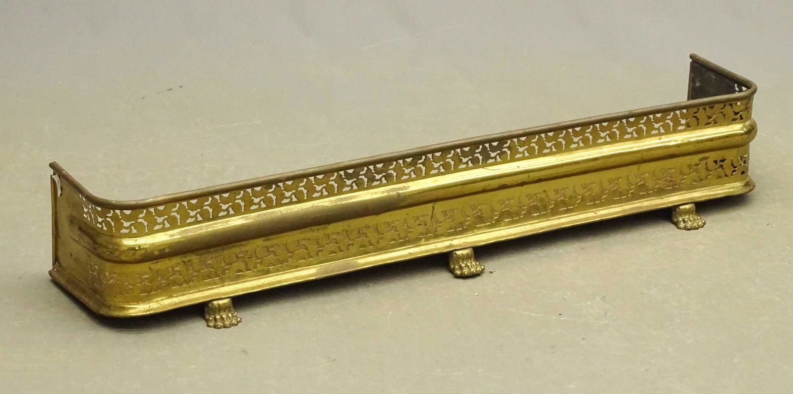 Fireplace Fender (1 of 2)