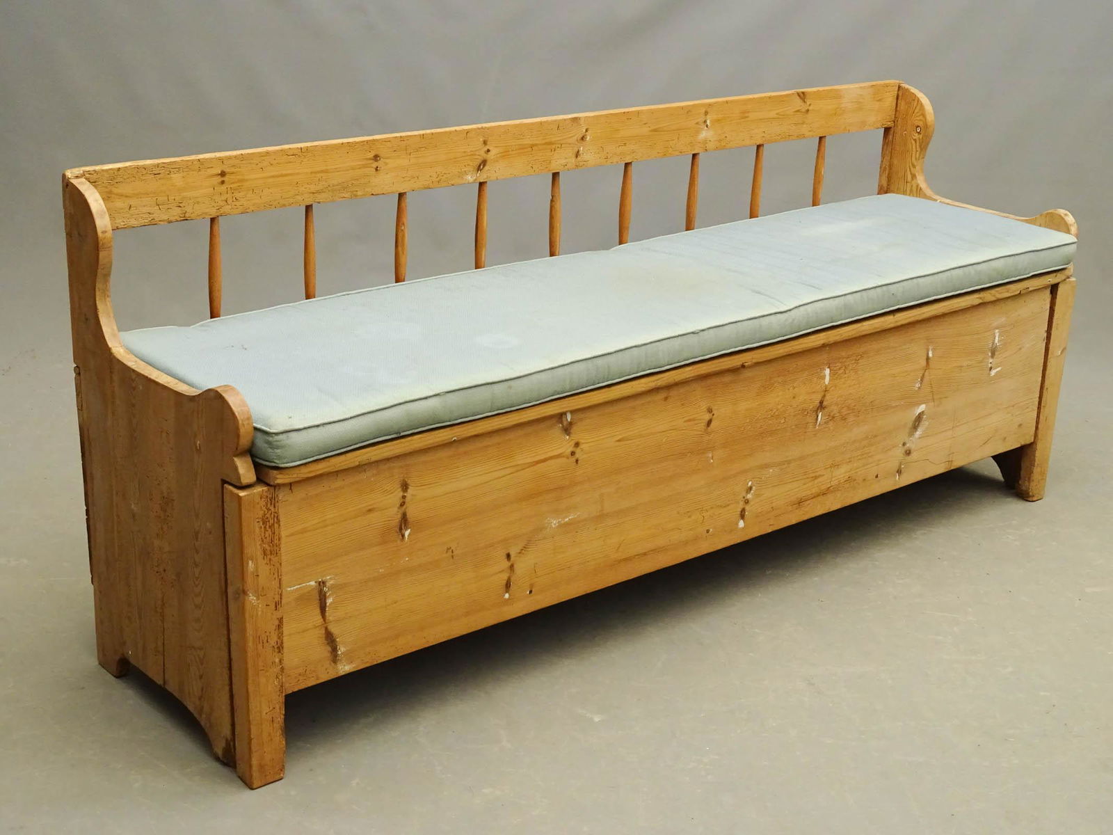 19th c. Pine Bench (1 of 6)