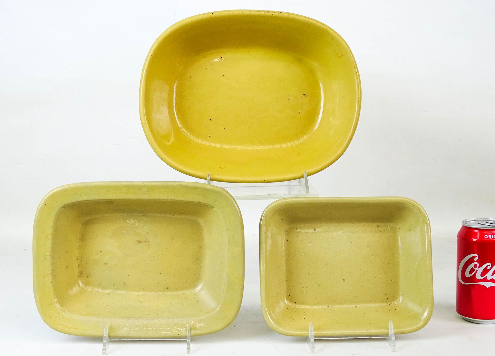 Yelloware Dishes (1 of 7)