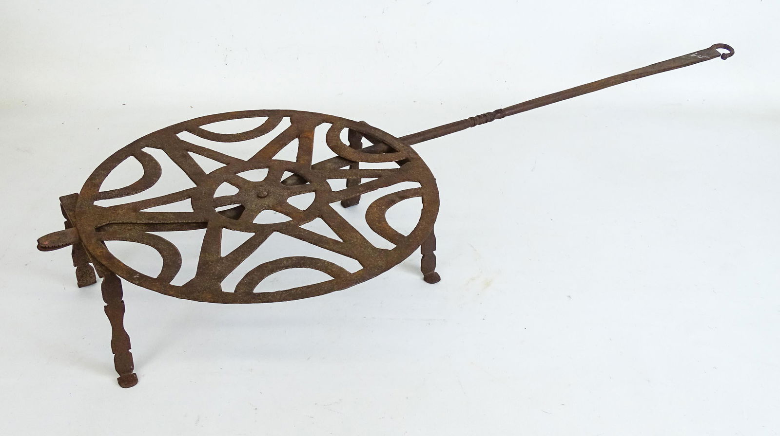 Rotating Iron Broiler (1 of 7)