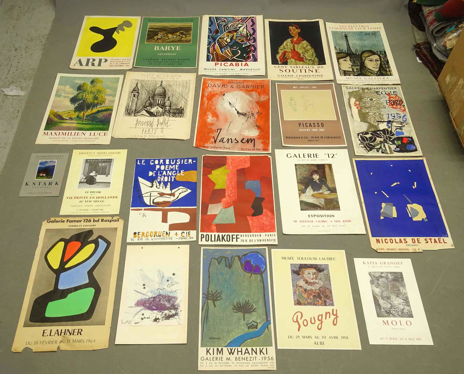 Important Art Exhibition Archive (1 of 7)