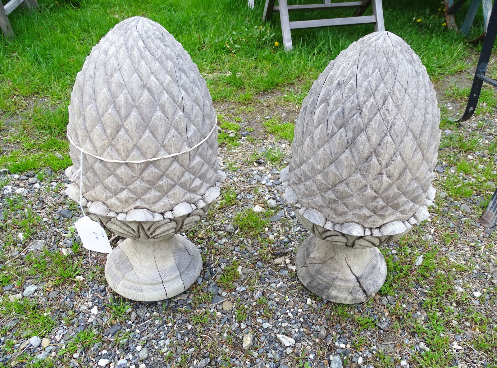 Pair Wooden Pineapple Finials (1 of 3)