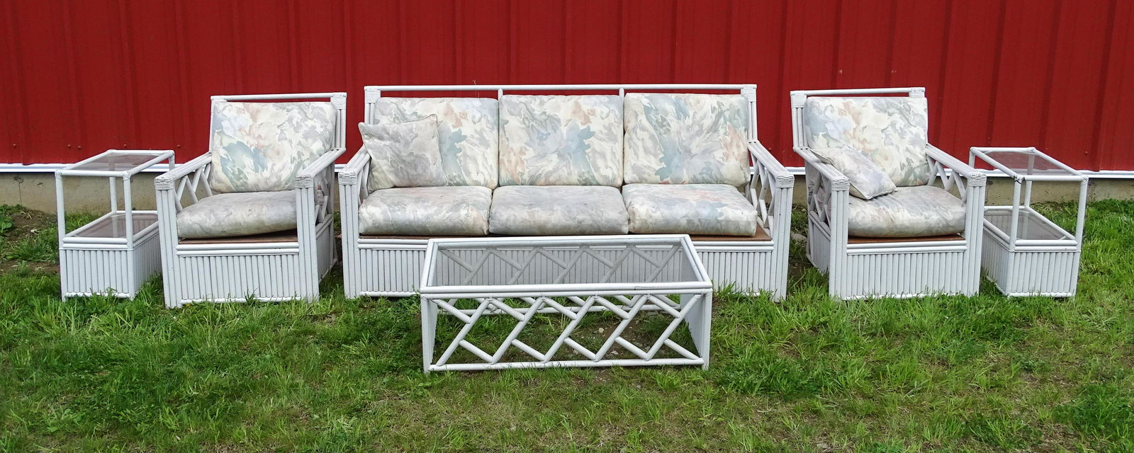 Rattan Porch Set (1 of 7)