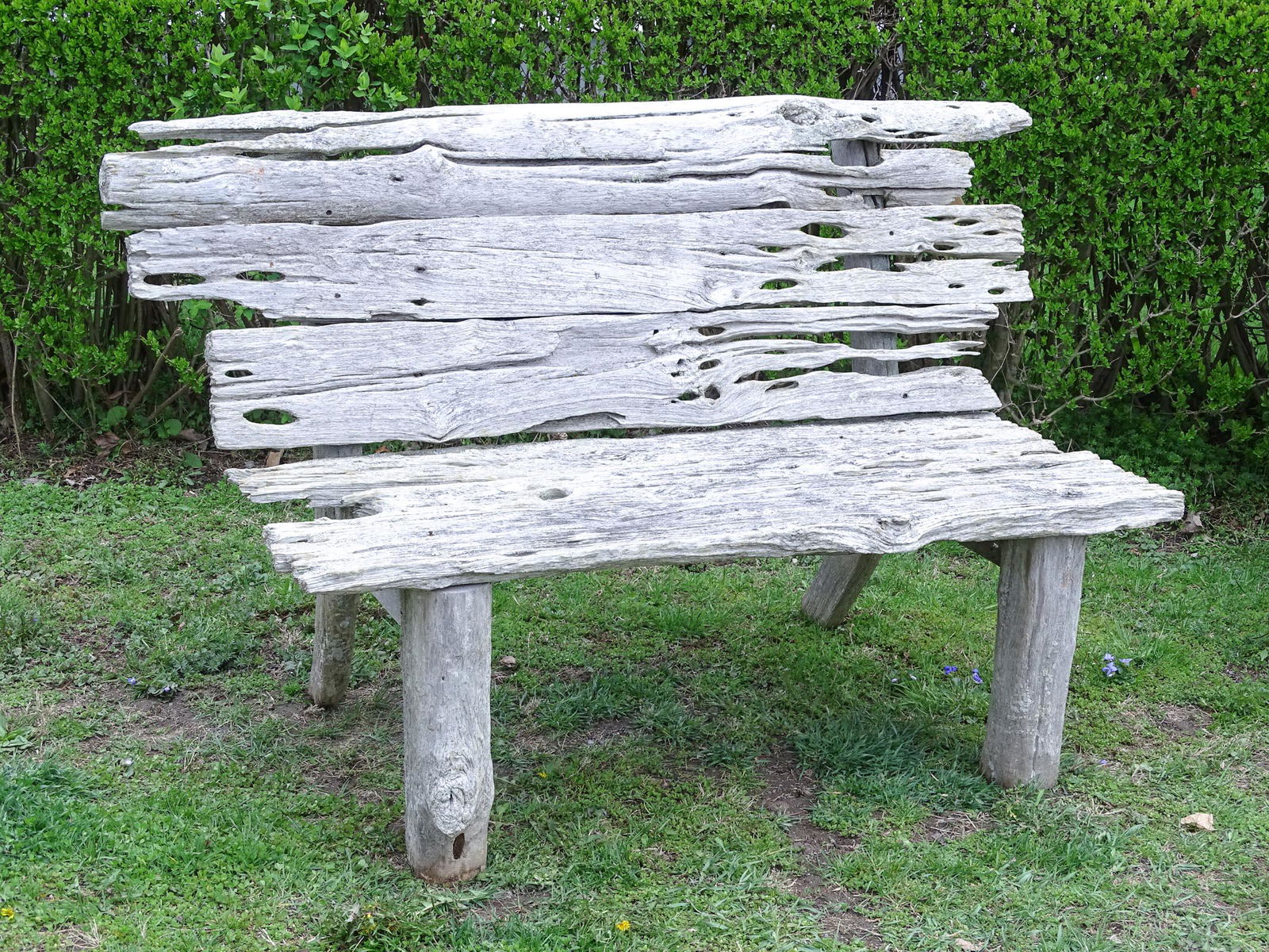 Log Bench (1 of 3)