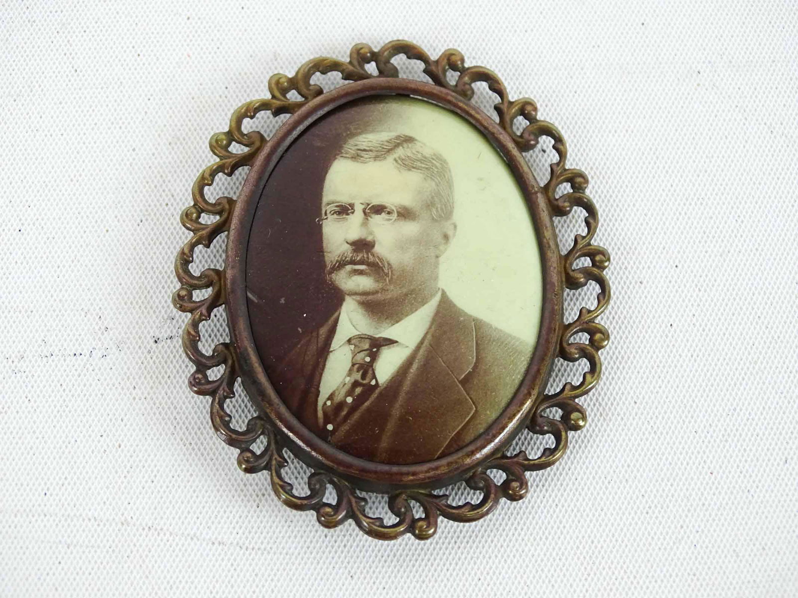 Teddy Roosevelt 1904 Brooch (1 of 2)