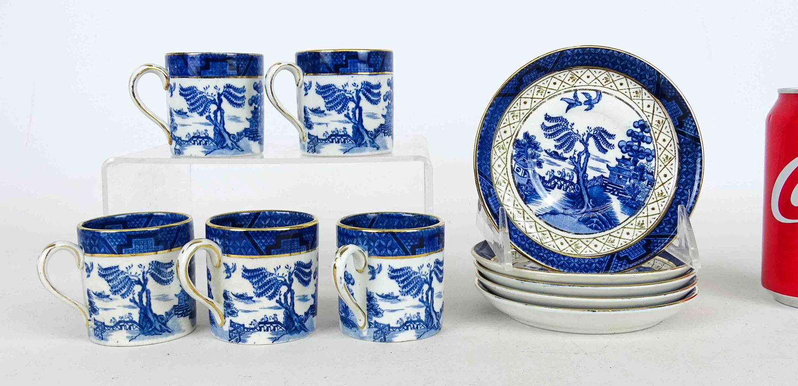 Set of Booths "Real Old Willow" Cups & Saucers (1 of 6)