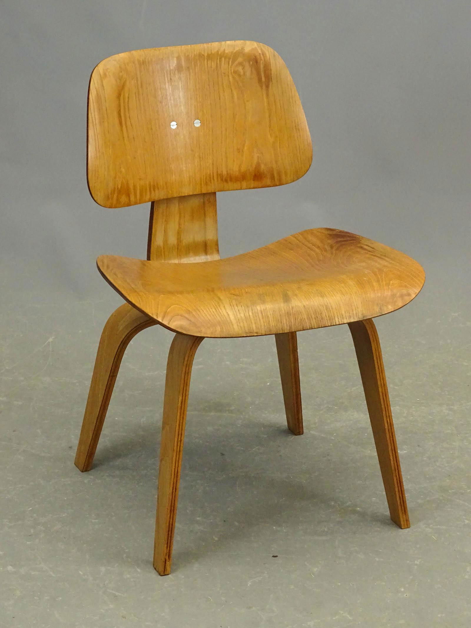 Charles Eames for Herman Miller Chair (1 of 4)