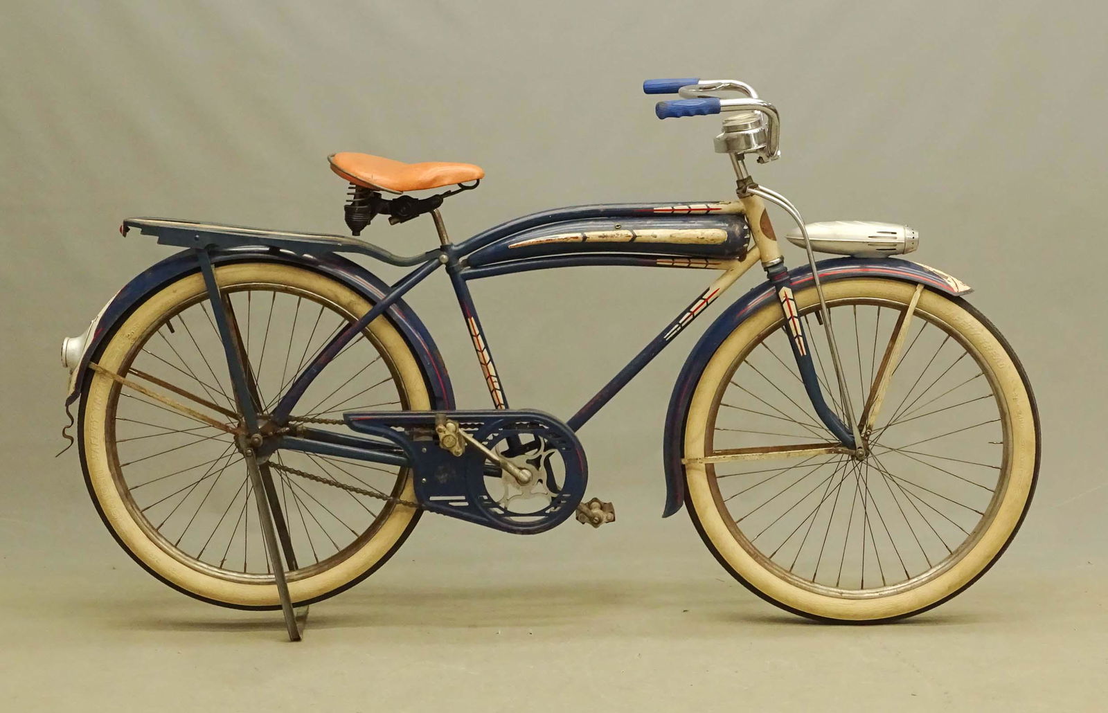 1938 Columbia Dashboard Model Bicycle (1 of 12)