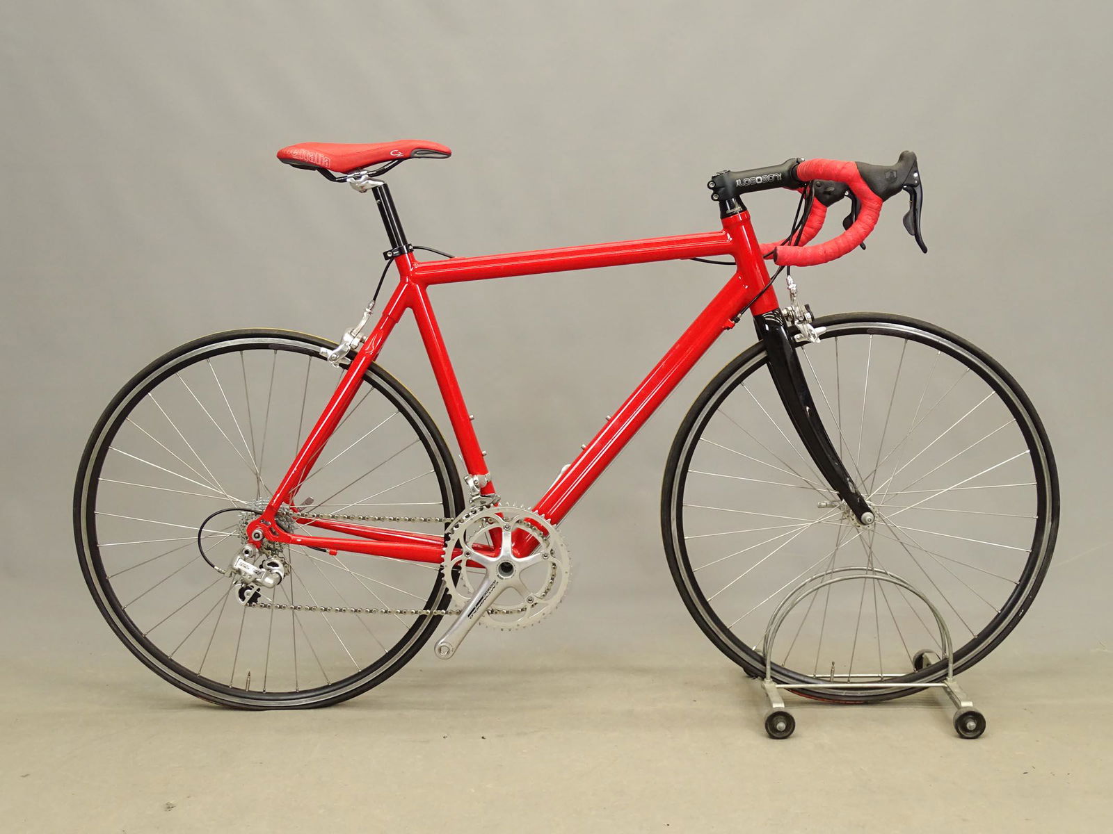 Armstrong Men's Bicycle (1 of 11)