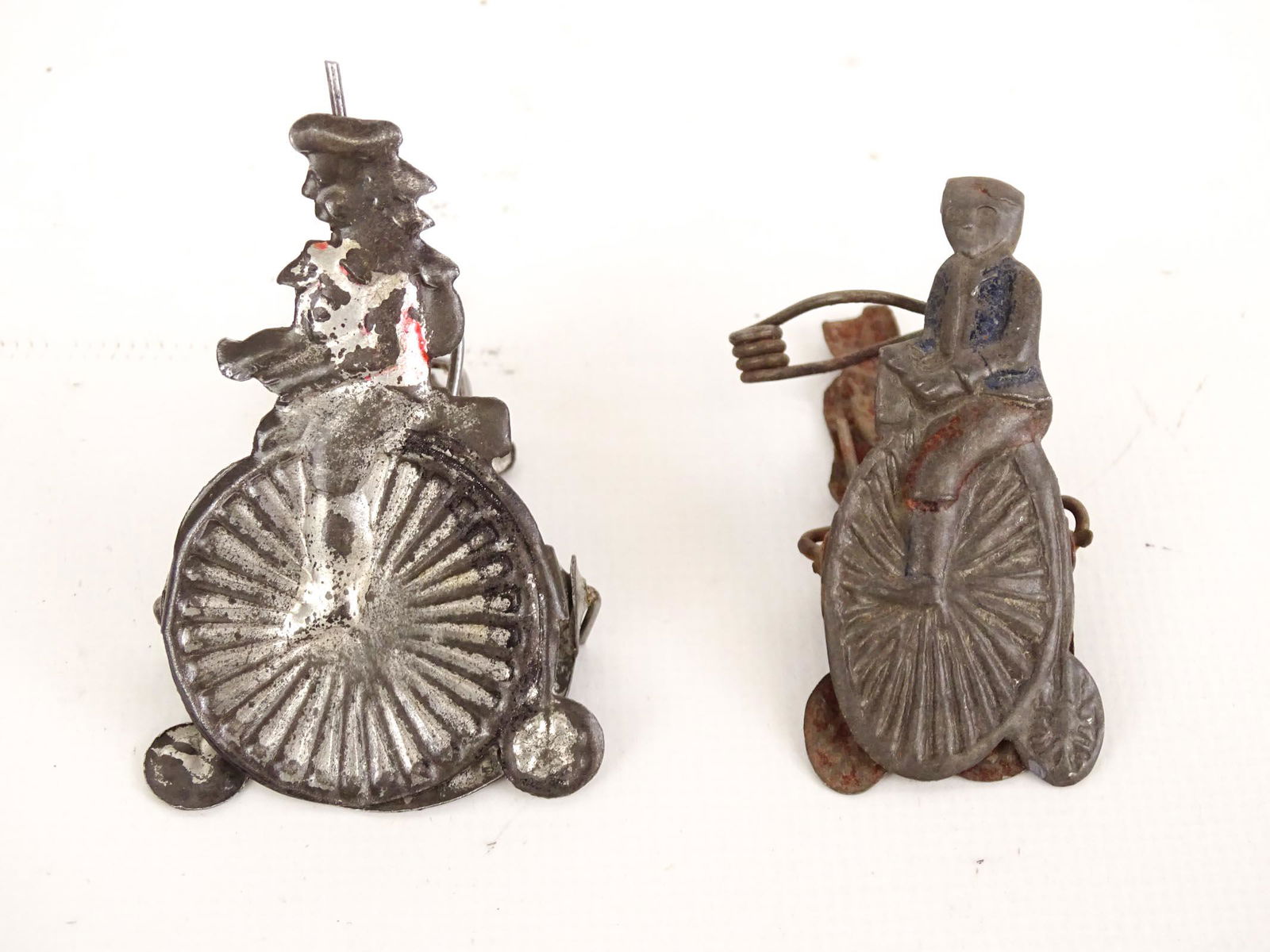 Scarce Christmas Candleholders (1 of 3)