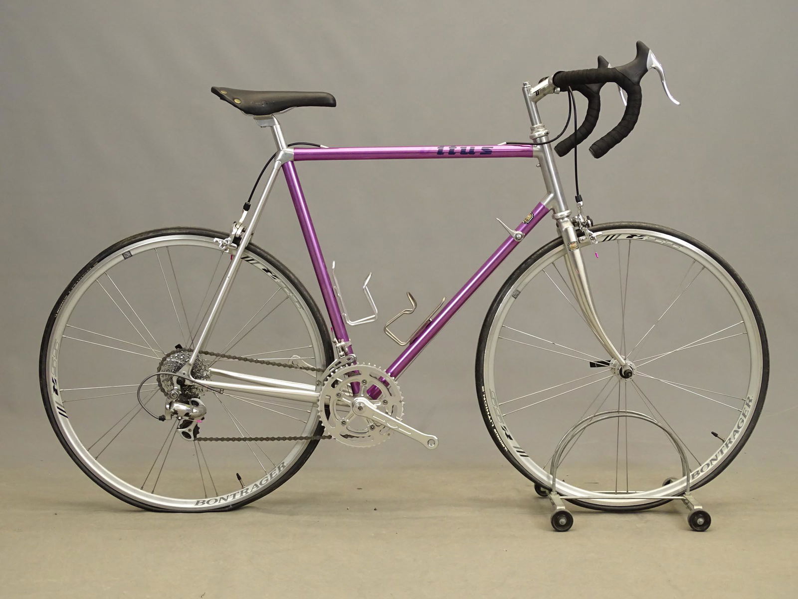 Vitus Men's Bicycle (1 of 17)