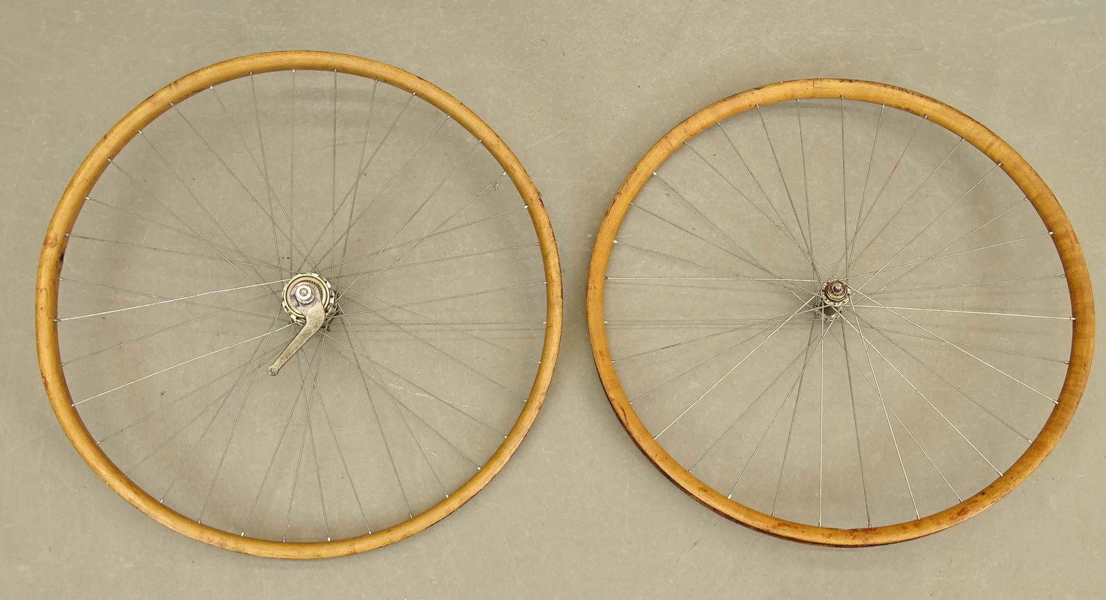 Pair 28" Wooden Bicycle Rims (1 of 6)
