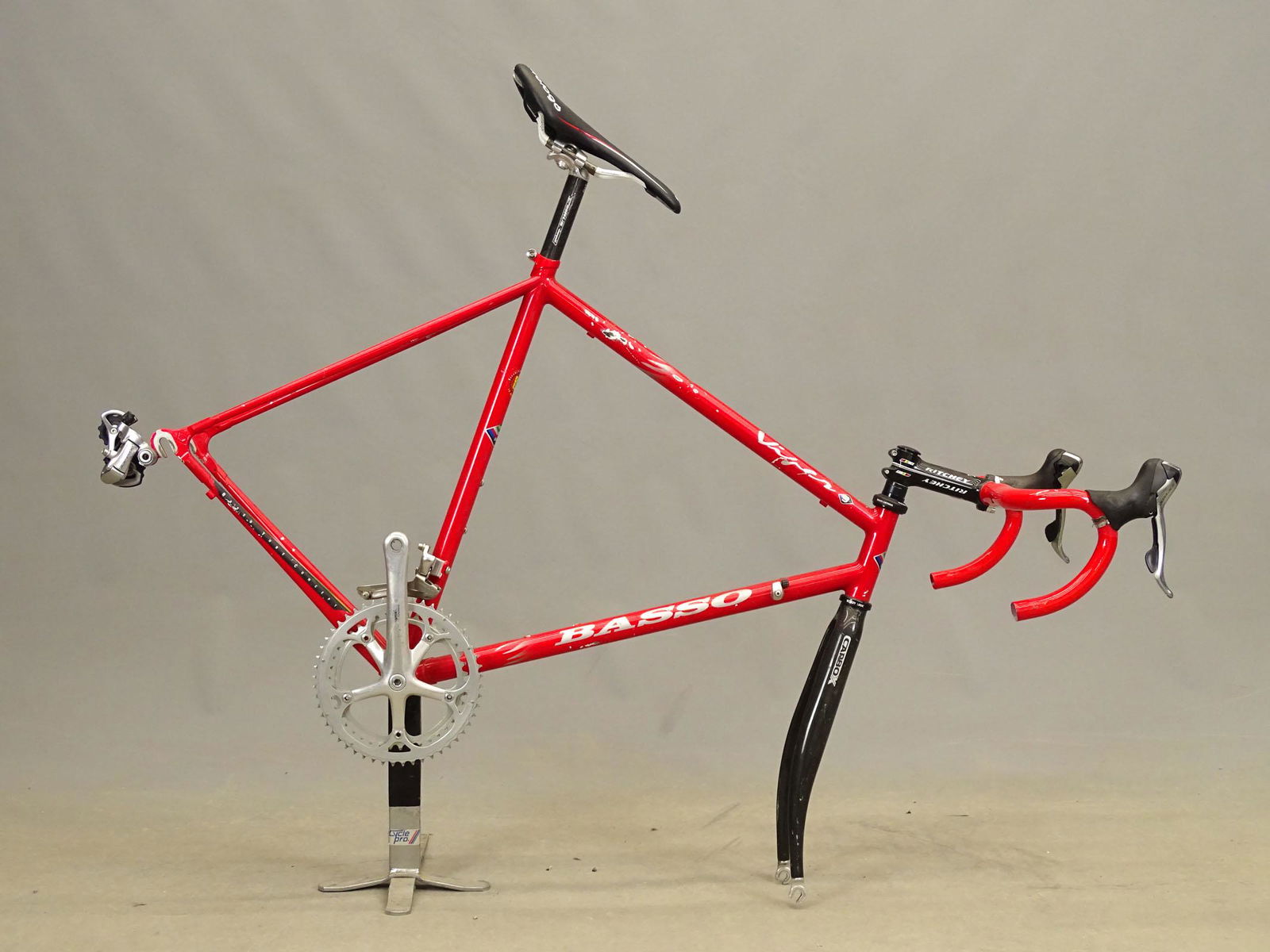 Basso Bicycle Frame & Forks (1 of 14)