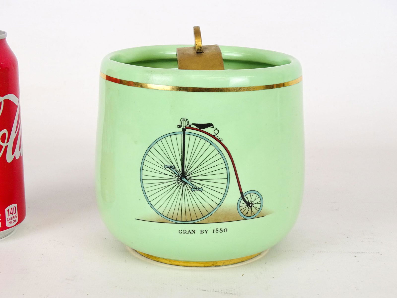 Tobacco Jar (1 of 6)