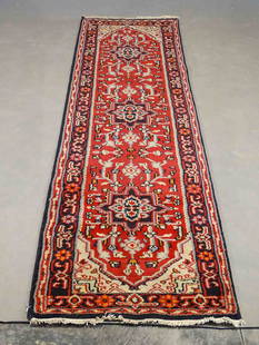 Oriental rug Runner: Oriental rug runner. 31" x 118".