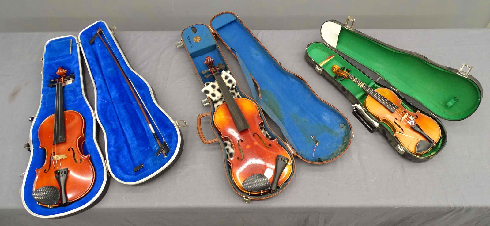 Violin Lot (1 of 15)
