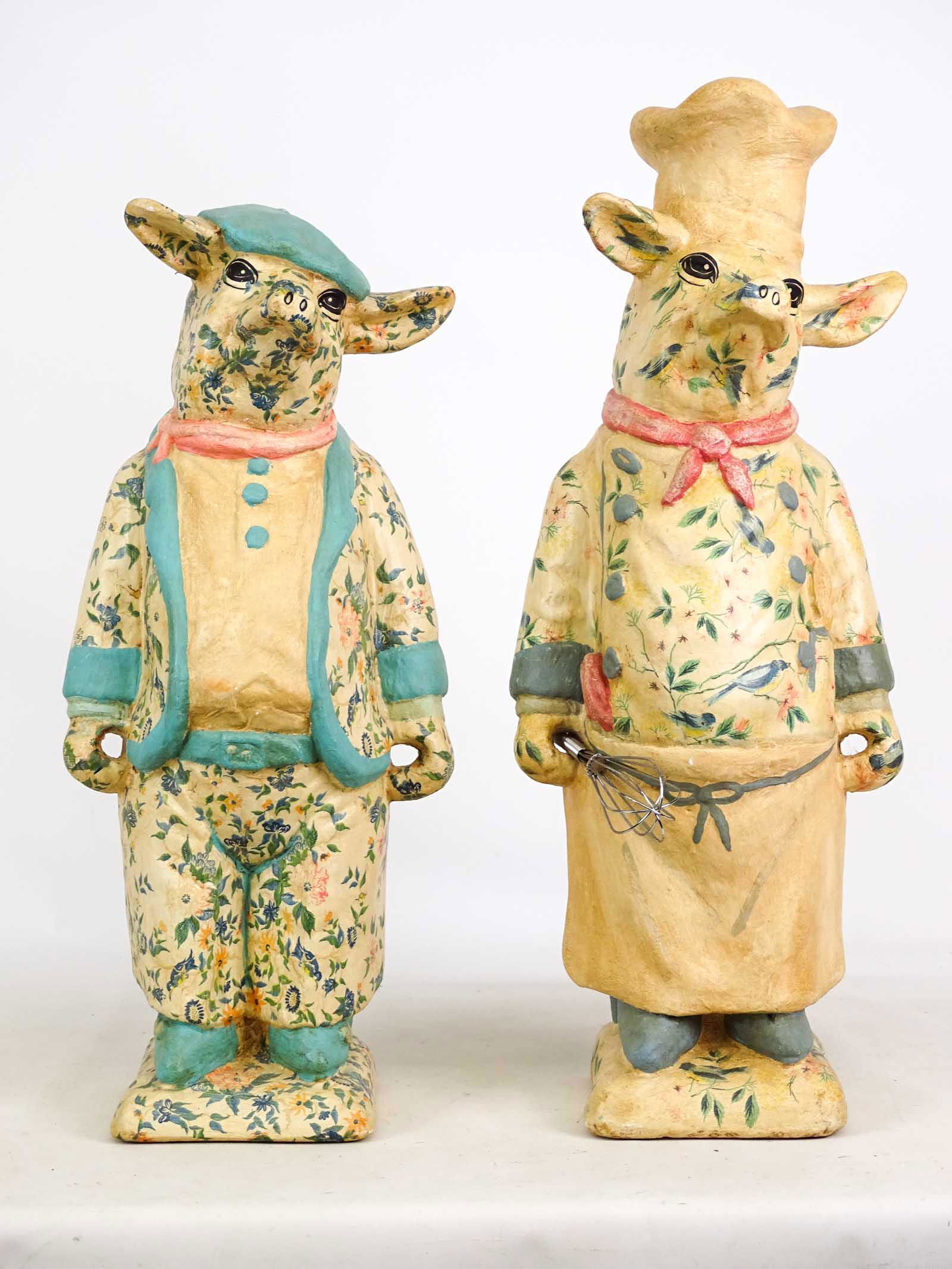 Dona White Pig Lot (1 of 7)