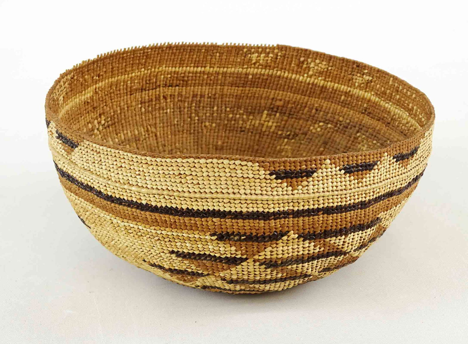Native American Basket (1 of 5)